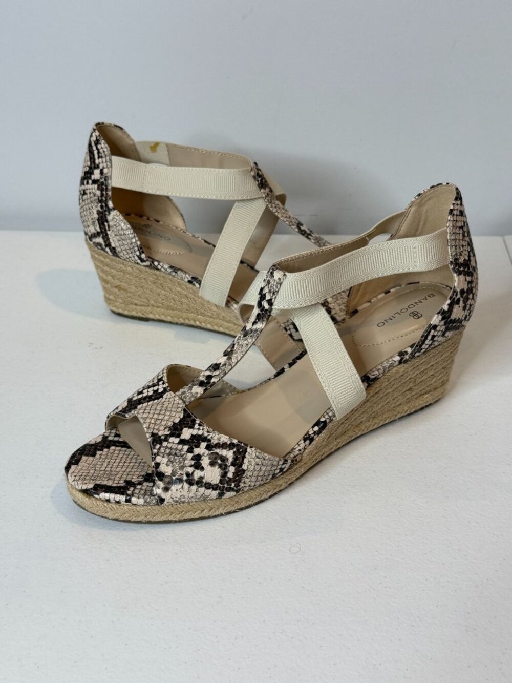 Bandolino Size 10 Snake Print Espadrille Wedge Sandals